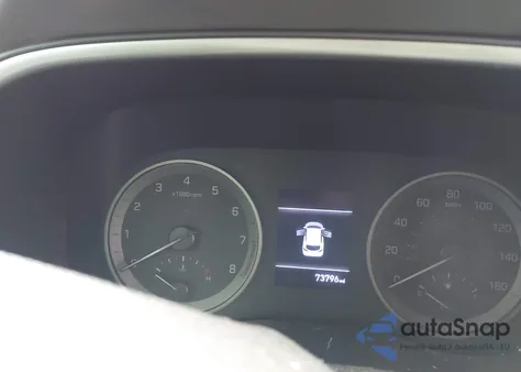 2019 Hyundai Tucson Limited z USA, uszkodzony, nr VIN KM8J33AL4KU866636